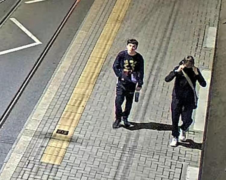 Wrocław: Tych młodych wandali szuka policja. 