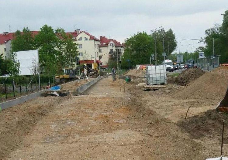 Trwa budowa drogi rowerowej na Stabłowicach