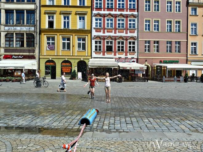 Urzędnicy ostrzegają: we wtorek we Wrocławiu mogą pojawić się silne burze z gradem