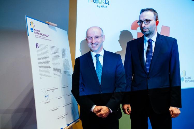 Korporacja z oddziałem we Wrocławiu podpisała dokument antydyskryminacyjny