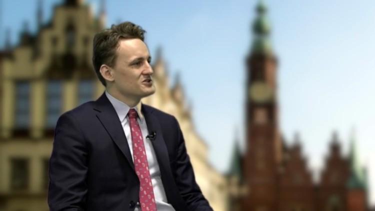 Mieczysław Maj – najmłodszy kandydat na prezydenta Wrocławia obiecuje budowę metra [WIDEO]