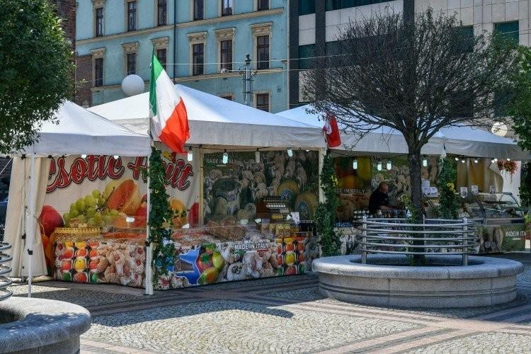 Włosi we Wrocławiu. Jarmark Produktów Włoskich czynny do końca długiego weekendu