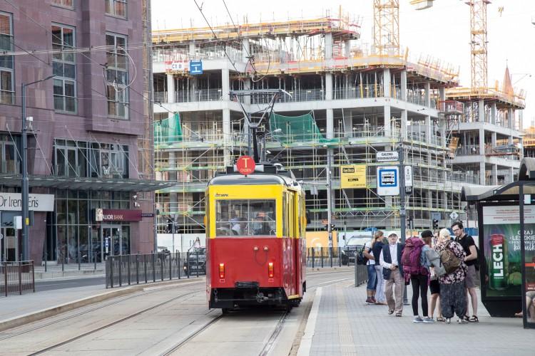 Zabytkowy Gustaw kursuje po Wrocławiu. Bilet tylko 3,40 zł [ZOBACZ ZDJĘCIA]