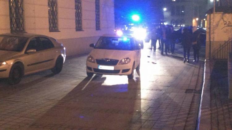 Nocny wypadek przy klubie X-Demon. Auto wjechało w grupę ludzi [ZDJĘCIA]