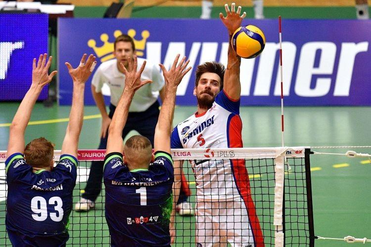 eWinner Gwardia kontynuuje imponującą serię. Wrocławianie rozbili MCKiS Jaworzno [RELACJA]