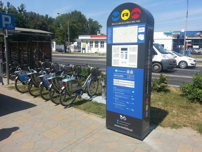 Wrocław ma już 35 stacji roweru miejskiego. Nowa powstała na pętli autobusowo-tramwajowej