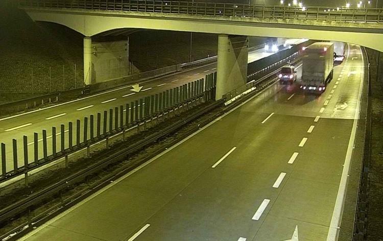 Zepsuty tir na autostradzie A4. Utrudnienia w ruchu w stronę Wrocławia