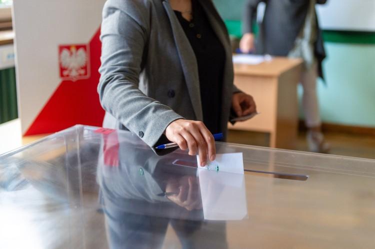 Wybory 2023 - tak głosuje Wrocław [NA ŻYWO - FREKWENCJA, WYNIKI, KANDYDACI]