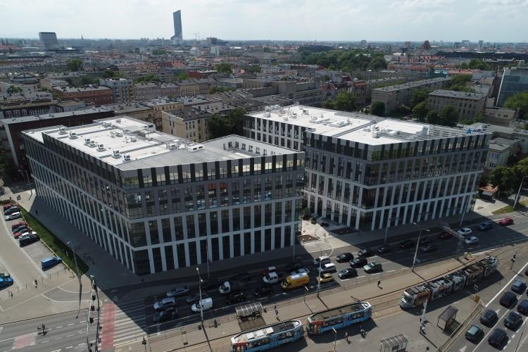 Nowy biurowiec we Wrocławiu. Będzie miał w nim siedzibę operator telekomunikacyjny