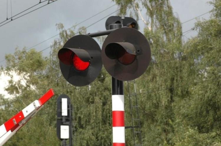 Wrocław: Awaria przejazdu kolejowego przez ul. Krzemieniecką