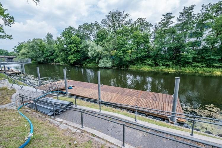 Trwa remont mariny nad rzeką Oławą [ZOBACZ ZDJĘCIA]