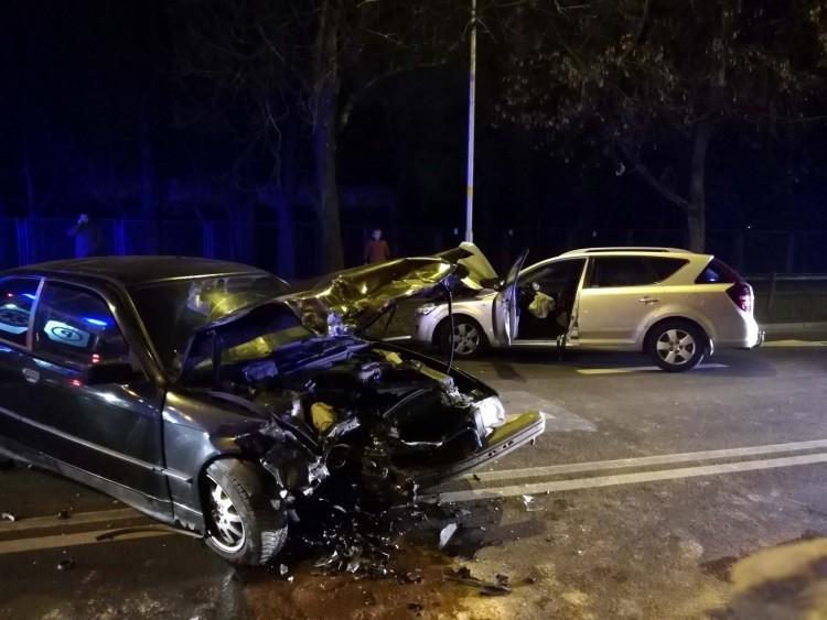 Korek na wyjeździe z Wrocławia. W wypadku jedna osoba została ranna