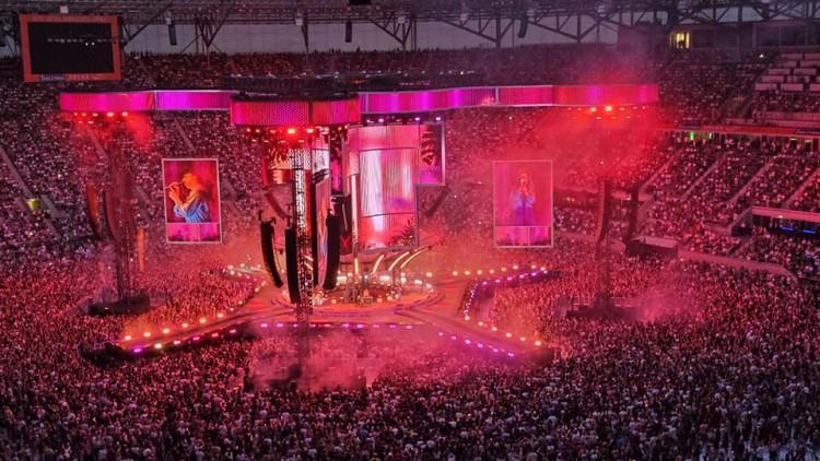 Dawid Podsiadło oczarował Wrocław. To nie był koncert, to było show [ZDJĘCIA, FiLMY]