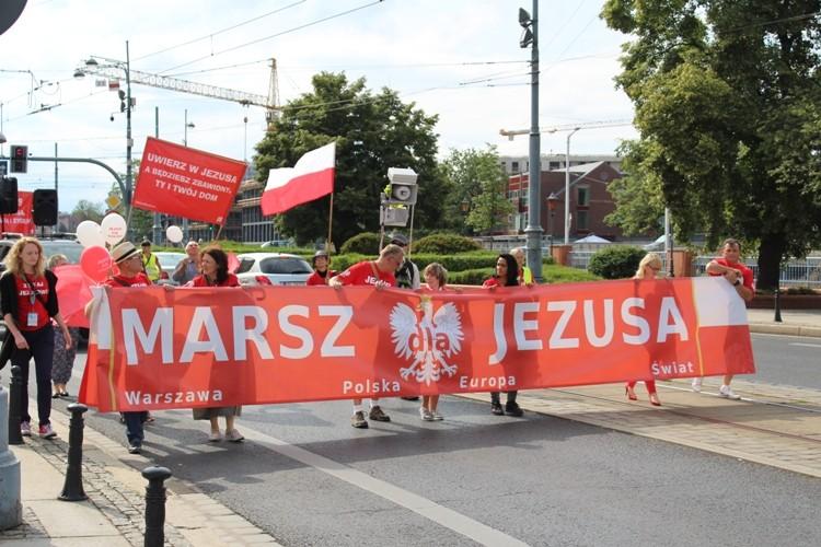 Przez Wrocław przeszedł Marsz dla Jezusa [ZDJĘCIA]