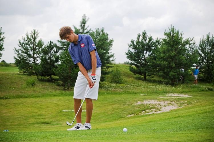 Kolejny sukces Mateusza Gradeckiego. Wrocławski golfista na szczycie rankingu Pro Golf Tour