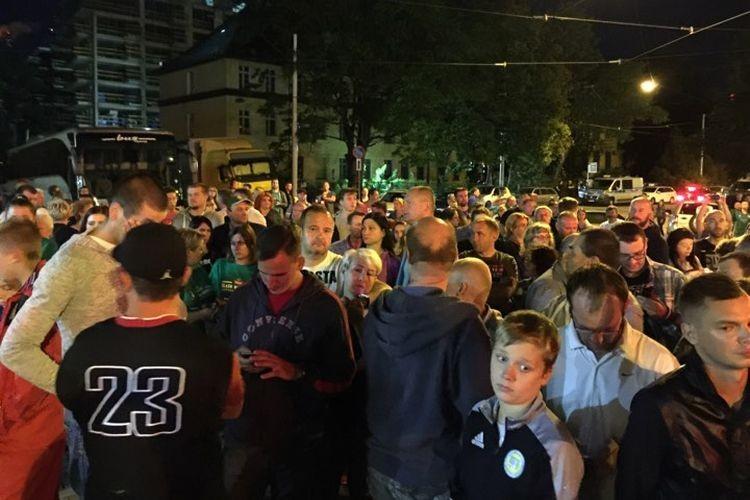 Tłumy złożyły hołd Adamowi Wójcikowi [ZDJĘCIA]