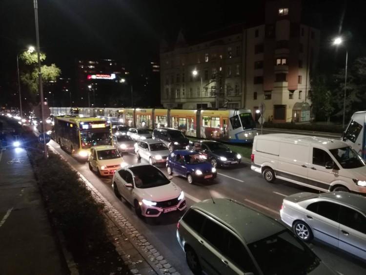 Potężny korek na wjeździe do Wrocławia