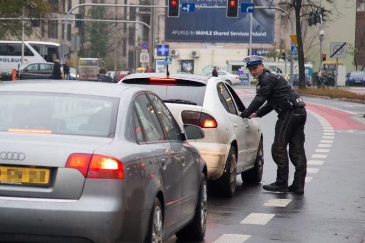 Wrocław: Policjanci zatrzymali w długi weekend 25 pijanych kierowców