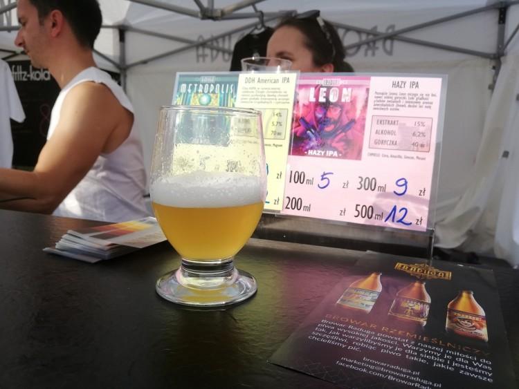 Święto piwoszy przy Hali Stulecia. Trwa Lotny Festiwal Piwa [ZDJĘCIA]