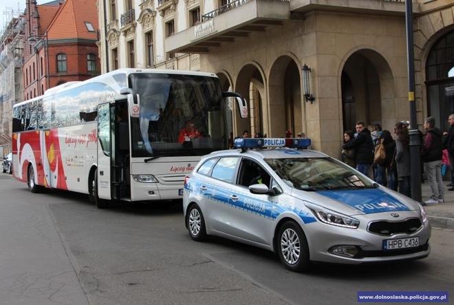 Policja podsumowuje mecz Polska-Finlandia we Wrocławiu: było spokojnie [FOTO]