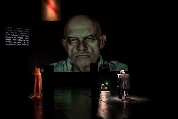 Bliźniak Adam Ferency powróci do Teatru Współczesnego