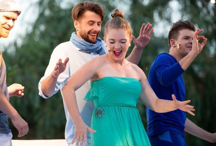 Plenerowy „Teatr na leżakach” znów zawitał do Wrocławia [ZDJĘCIA]