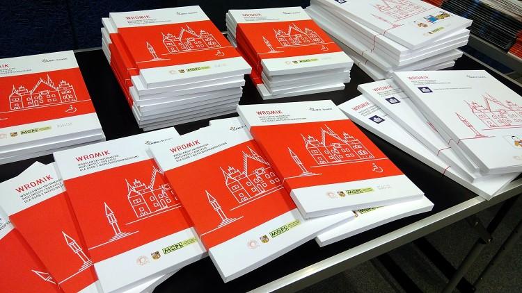 Niepełnosprawni mają swój informator o Wrocławiu! Jest też wersja „łatwa do czytania i zrozumienia”