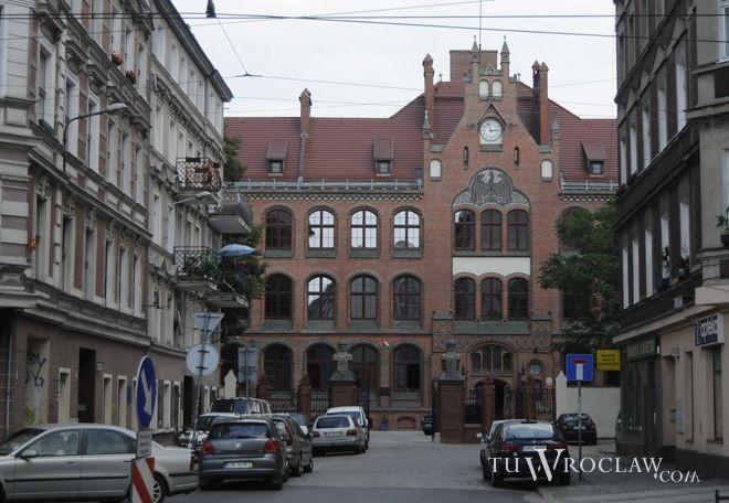 Ruszyła rekrutacja do szkół ponadgimnazjalnych. Serwery przeciążone
