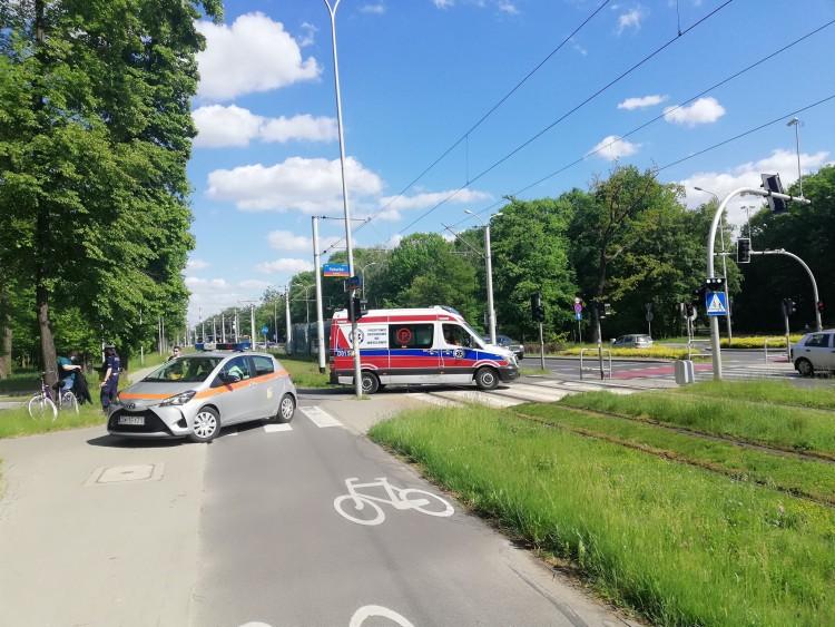 Tramwaj potrącił 68-letniego rowerzystę [ZDJĘCIA]