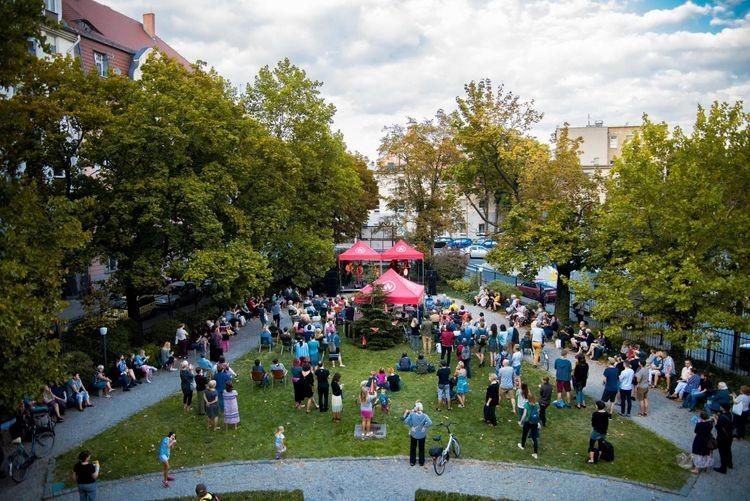 Wielka potańcówka w parku i inne atrakcje. Z okazji święta Trójkąta [PROGRAM]