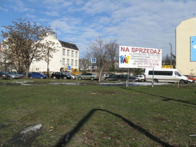 Biura i hotel w centrum miasta
