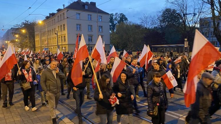 Wrocław: Ulicami miasta przeszedł marsz narodowców