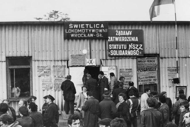 Wystawa „Solidarny Wrocław” na pl. Społecznym