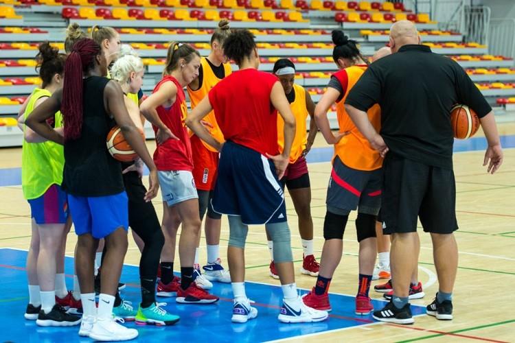 Ślęza po pierwszych sparingach. Arkadiusz Rusin: Z niczym się nie spieszymy