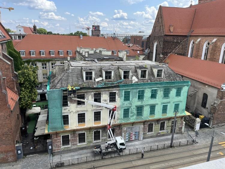 Wrocław: Deweloper zabezpieczył kamienicę. Podziałało dopiero straszenie prokuraturą