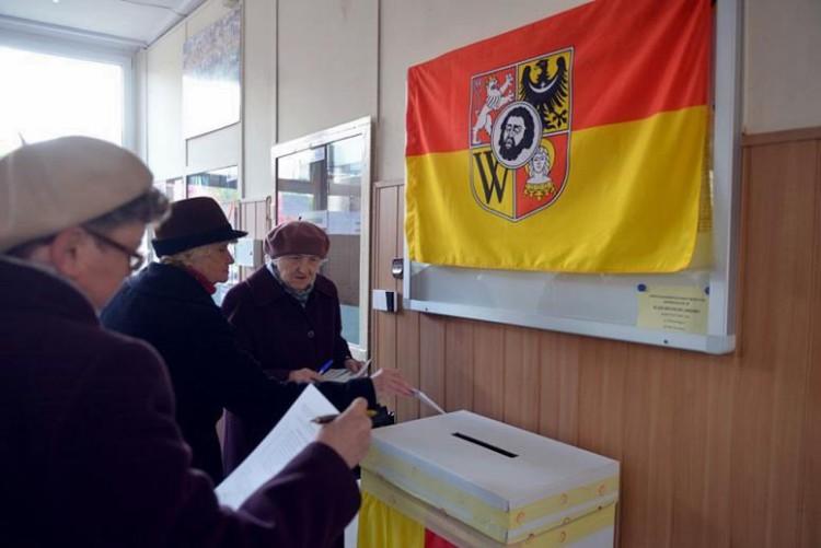 Nadodrze wybiera. Kto przez najbliższe 4 lata może zasiadać w radzie?