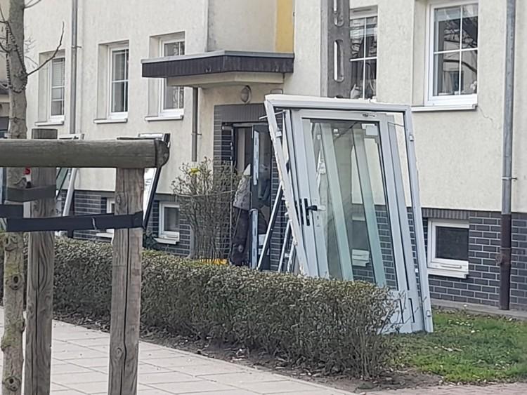 TBS Wrocław wymienia dobre drzwi? Spółka: To normalne działania