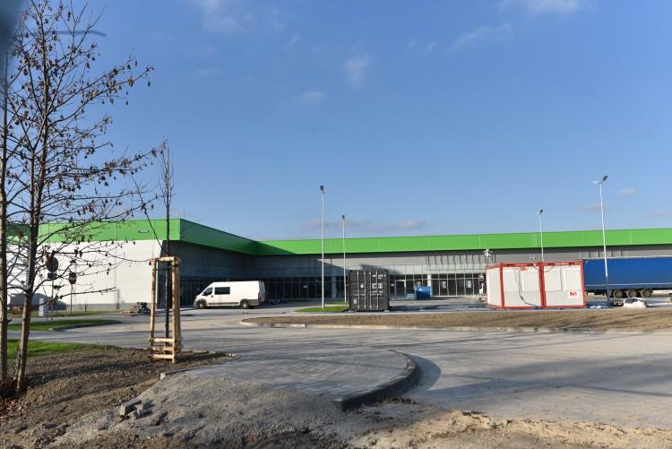Wrocław: Nowe centrum handlowe prawie gotowe [LISTA SKLEPÓW]