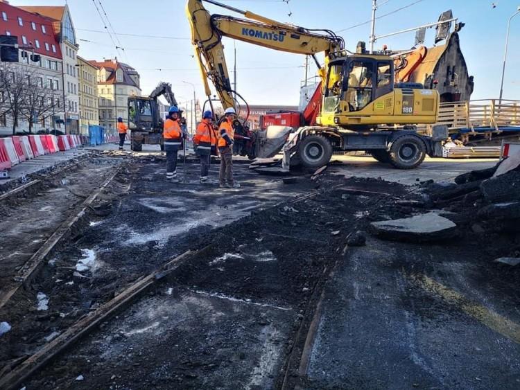 Wre robota na mostach Pomorskich. Ruszył kolejny etap inwestycji [ZDJĘCIA]