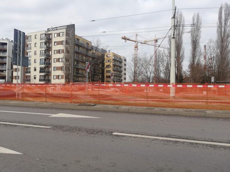 Budowa trasy tramwajowej na Popowice. Ruszyły prace na nowym odcinku [ZDJĘCIA]