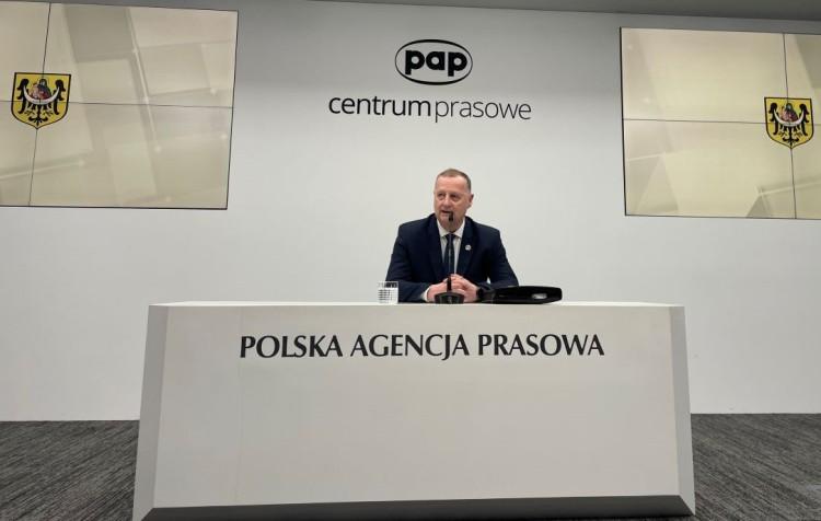 Prezydent Lubina pozywa Onet i TVN za opisanie afery, której nie było
