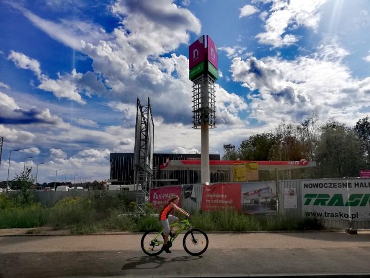Nowa galeria handlowa we Wrocławiu [DATA OTWARCIA, LISTA SKLEPÓW]