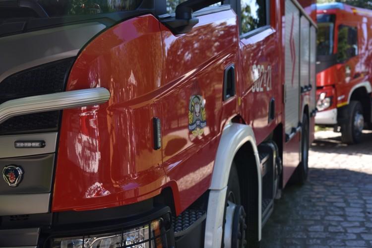 Pożar mieszkania na Szczepinie. Interweniowało 7 zastępów straży
