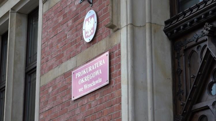 Wyłudzili z niemieckiej firmy tlenek kobaltu o wartości ponad 1 mln zł