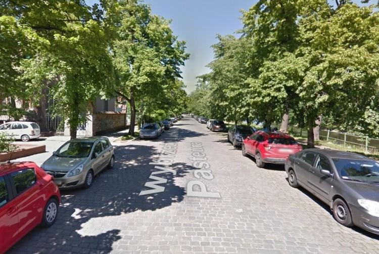 Wrocław: Miasto przywraca opłaty za parkowanie na trzech ulicach