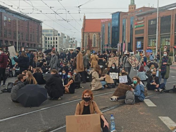 Wrocław: Jakie protesty w czwartek? Gdzie kolejne blokady? [TRASA, HARMONOGRAM]