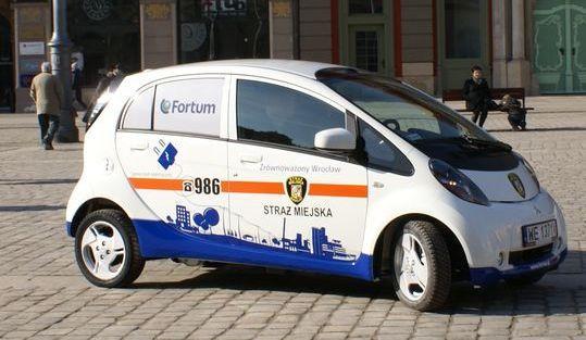 Strażnicy miejscy znów wystawią fotoradary. Zobacz na jakich ulicach