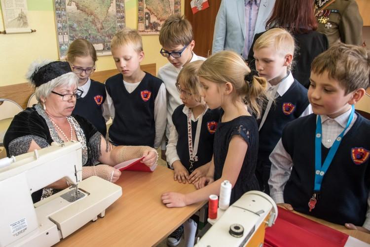 Ruszyła „niepodległościowa sztafeta” sztandaru ufundowanego przez prezydenta Dutkiewicza