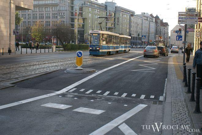 Przystanek wiedeński na Piłsudskiego gotowy. Uwinęli się przed terminem