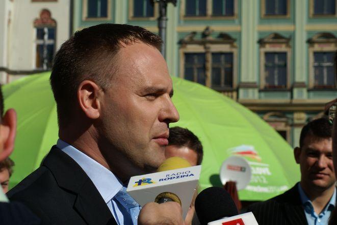 Jackiewicz chce rewolucji w urzędzie i komunikacji